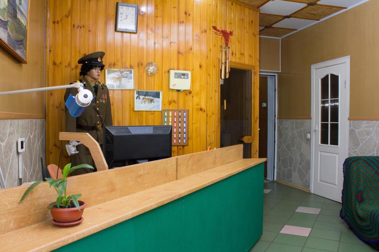 A Pousada Клуб B55 Dnepropetrovsk Exterior foto